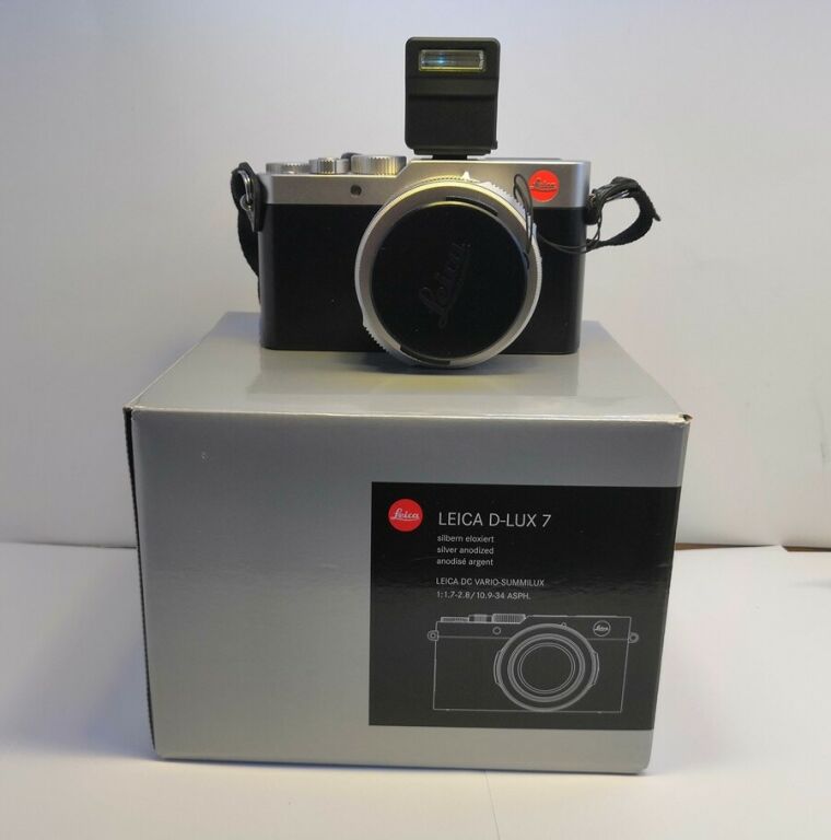 aparat-leica-d-lux-7-komplet-chopina-17-zmiana-adresu-dworcowa-10d-konin