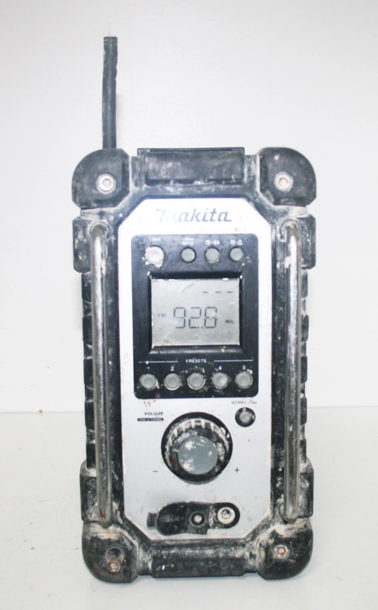 radio-budowlane-makita-dmr102-kod-producenta-dmr102