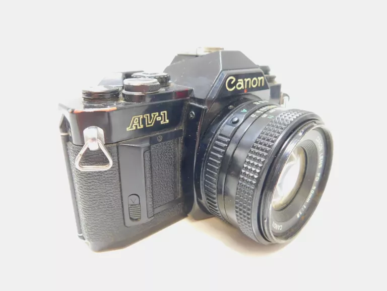 APARAT CANON AV1 + OBIEKTYW 50 MM F1.8
