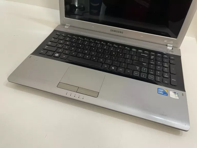 laptop-samsung-rv511-rodzaj-karty-graficznej-1234-2