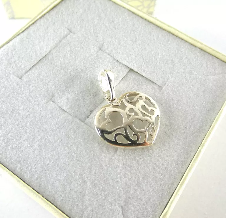 srebrna-zawieszka-serce-925-106g-ean-gtin-5904921854429