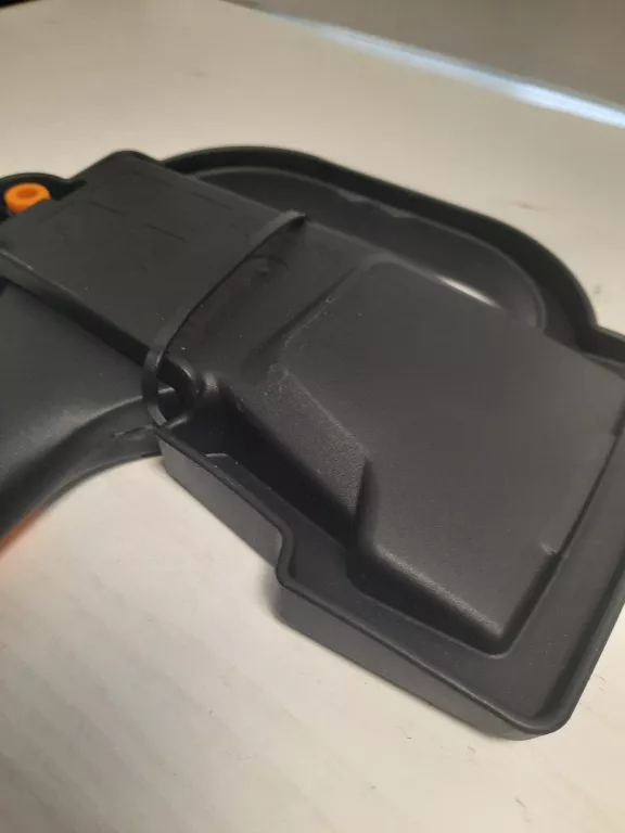 SIEKIERA FISKARS CHOPPING AXE
