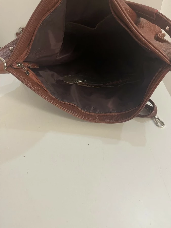 skorzana-torebka-material-dominujacy-203885-218321