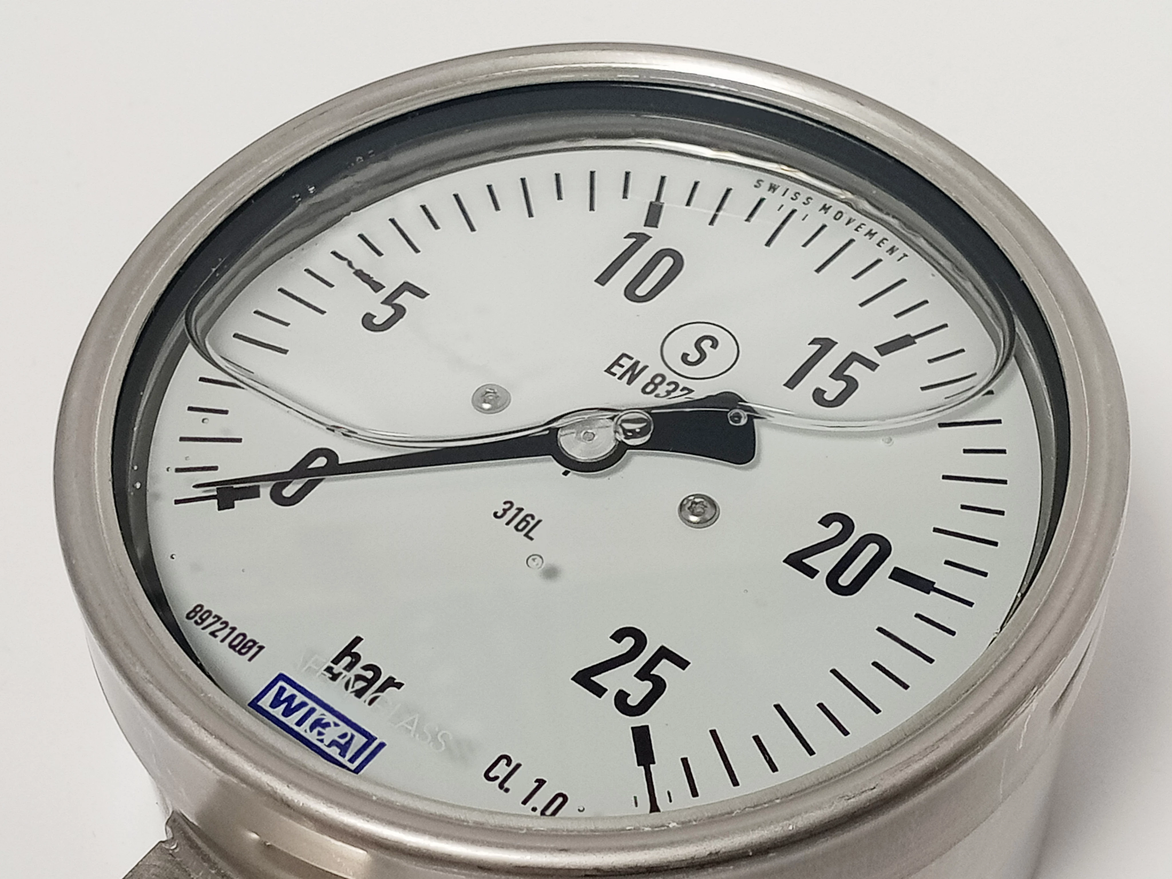 manometr-wika-en837-1-product-id