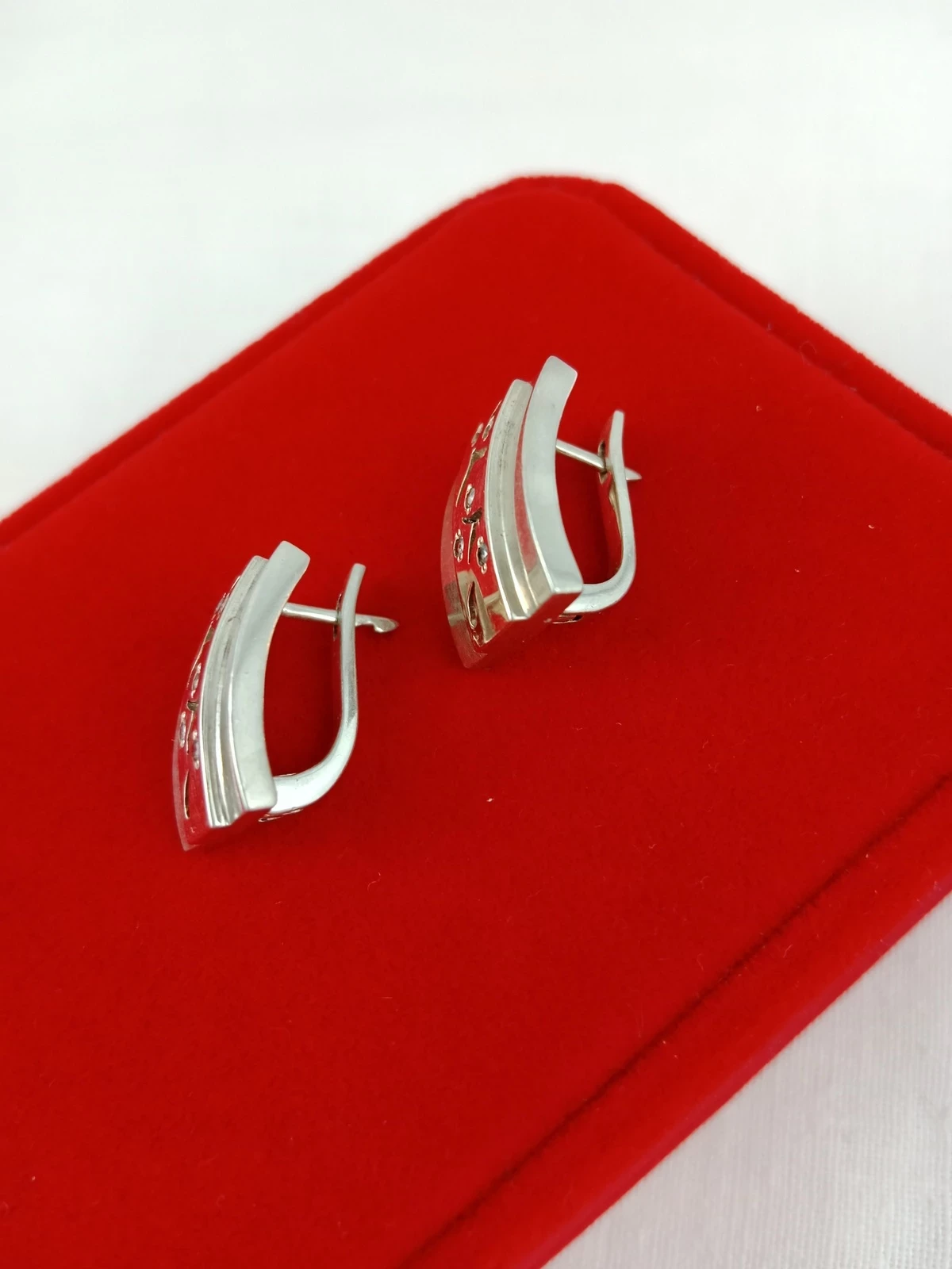 wyrob-jubilerski-uzywany-kolczyki-srebrozloto-795g-925585-rodzaj-2205-16