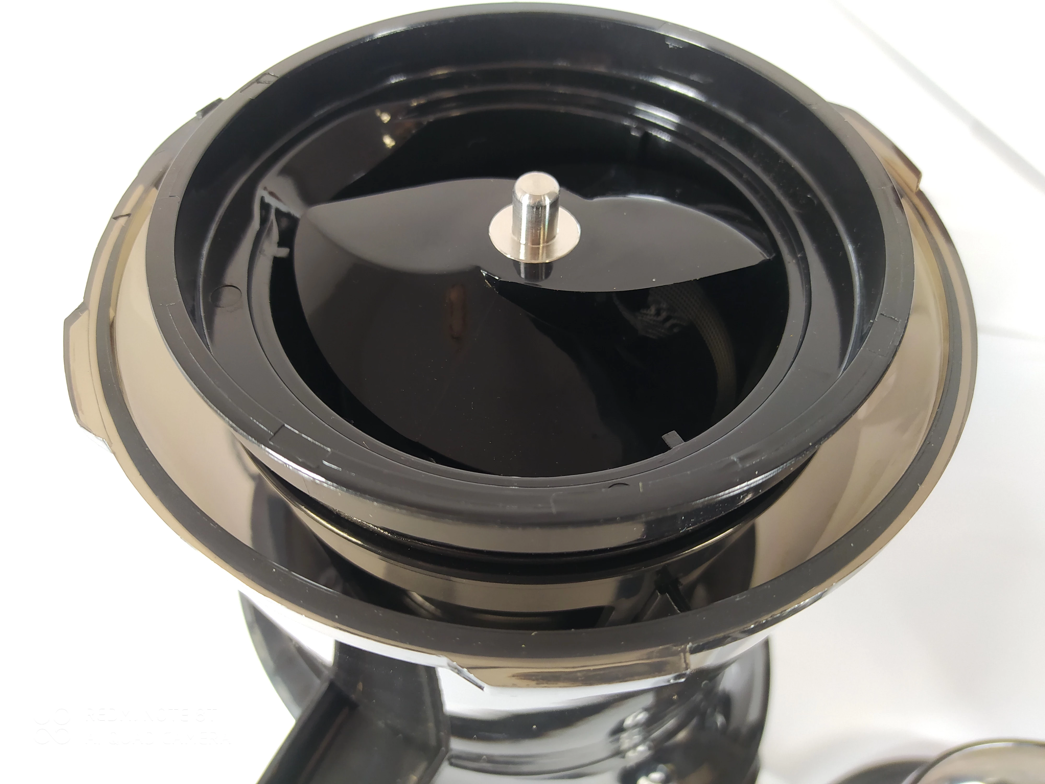 wyciskarka-do-owocow-wolnoobrotowa-gotie-gsj-400-moc-150