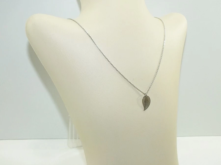 srebrny-lancuszek-z-listkiem-24-g-ostrowskiego-1-wroclaw