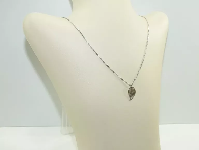 srebrny-lancuszek-z-listkiem-24-g-ostrowskiego-1-wroclaw