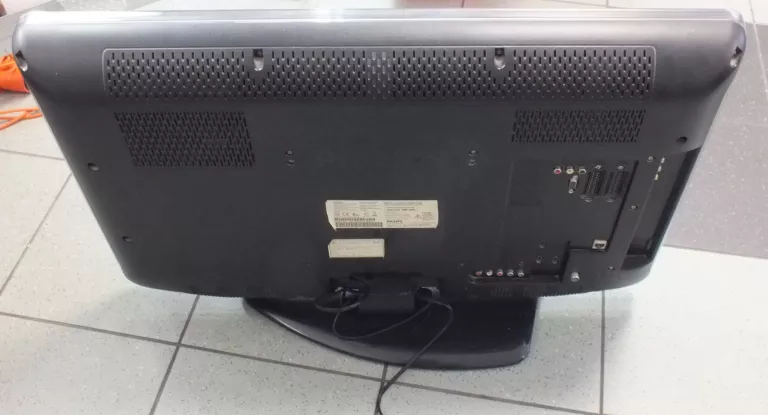 TELEWIZOR PHILIPS 32PFL8404H/12 + PILOT/ZASILACZ