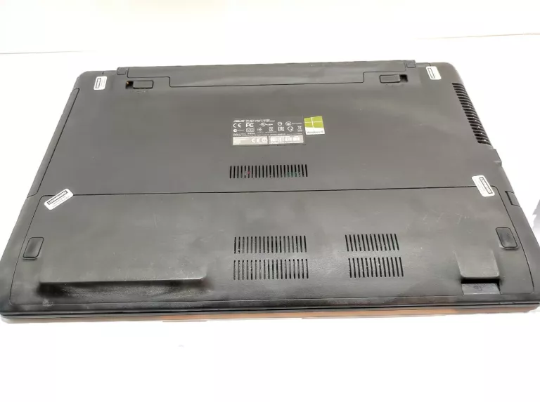 laptop-asus-r513c-typ-dysku-twardego-ssd