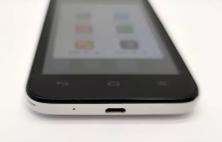TELEFON HUAWEI ASCEND G620S-L01