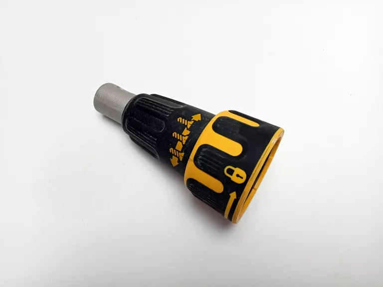 WKRĘTARKA DEWALT DCF 620 ŁADOWARKA 2 AKU