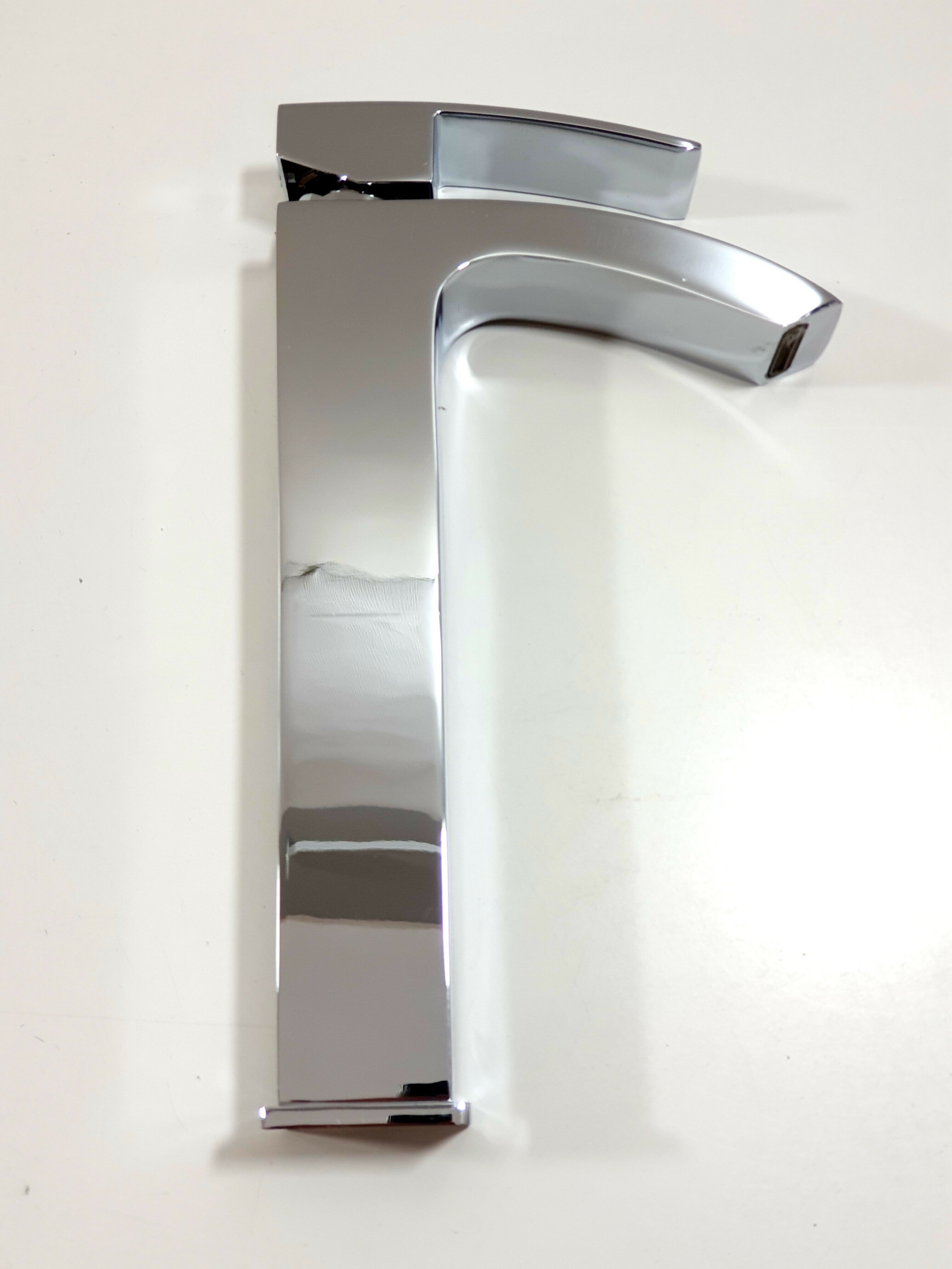 bateria-umywalkowa-salaman-wysoka-castorama-typ-montazu-stojaca