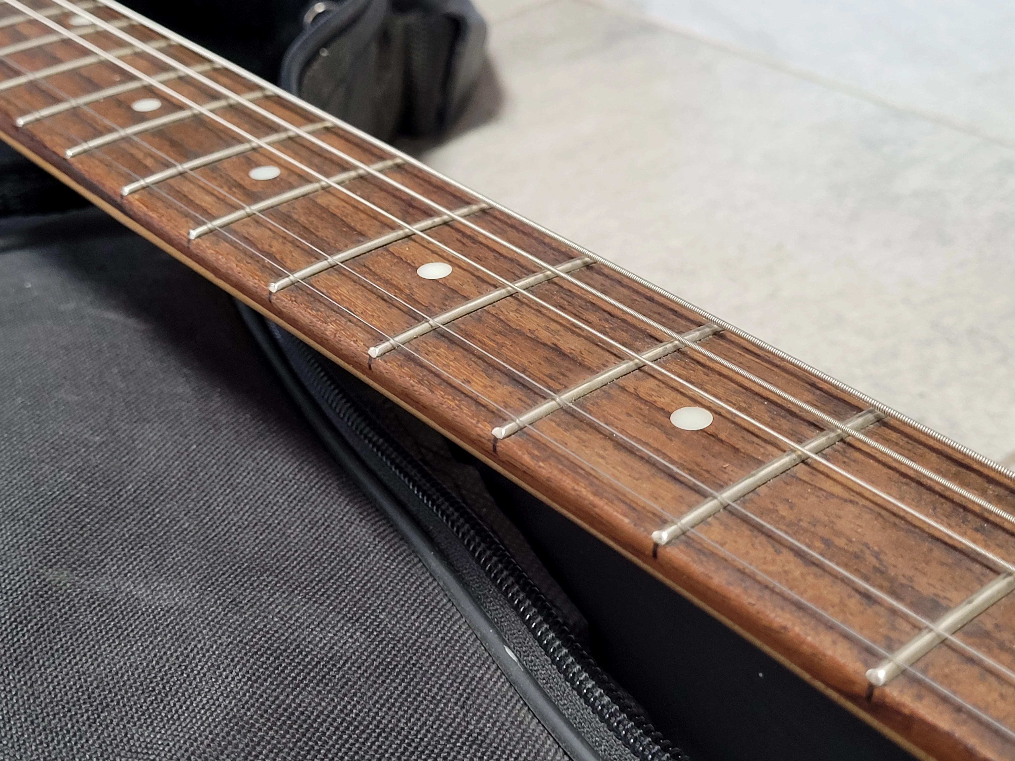 gitara-cort-kx5-marka-cort