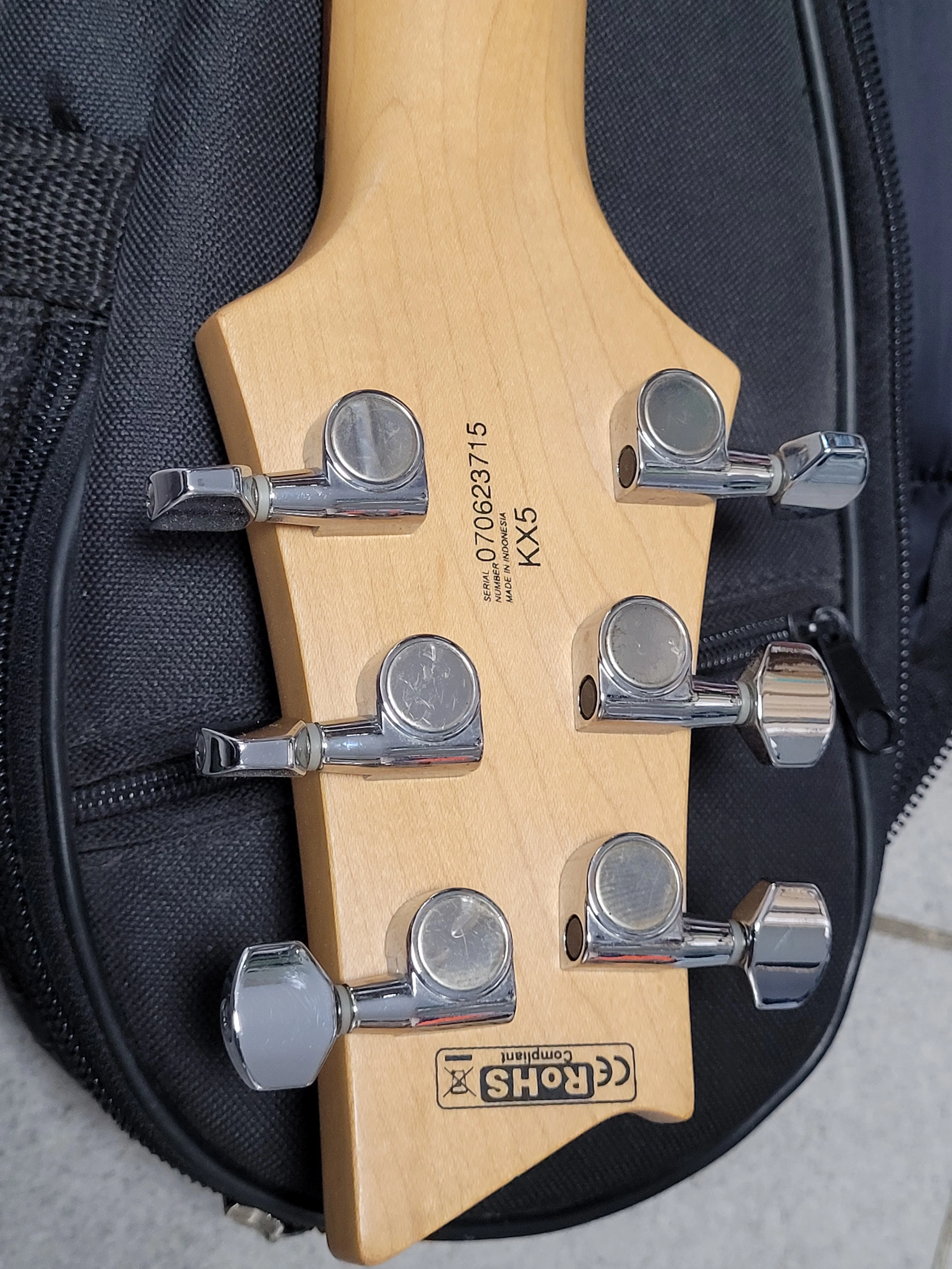 gitara-cort-kx5-marka-cort