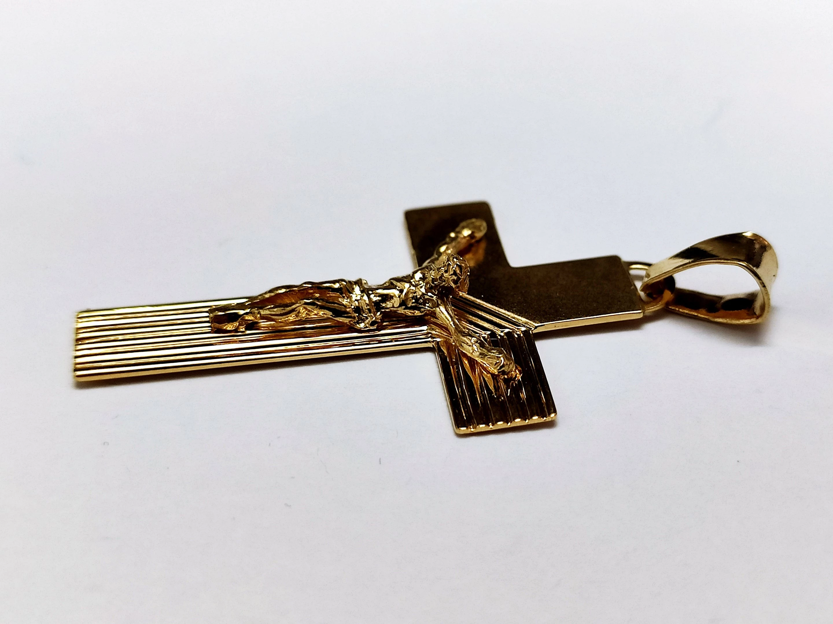 sliczny-zloty-krzyzyk-343g-pr-585-ean-gtin-5903710016871