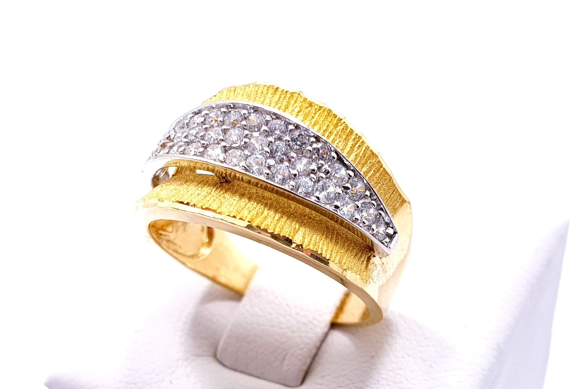 zloty-pierscionek-cyrkonie-wyrazisty-wzor-r18-14k-zelazna-67-warszawa