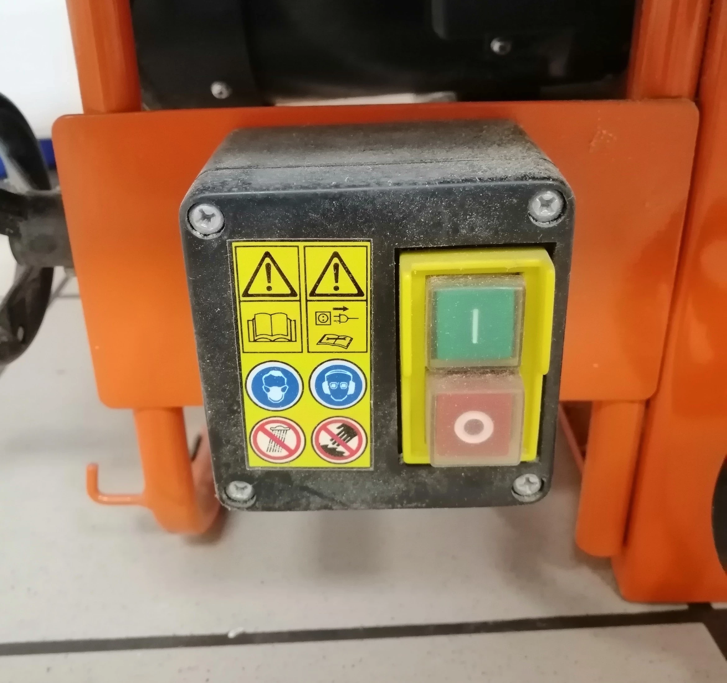 pila-stolowa-atika-t205-maksymalna-moc-1000