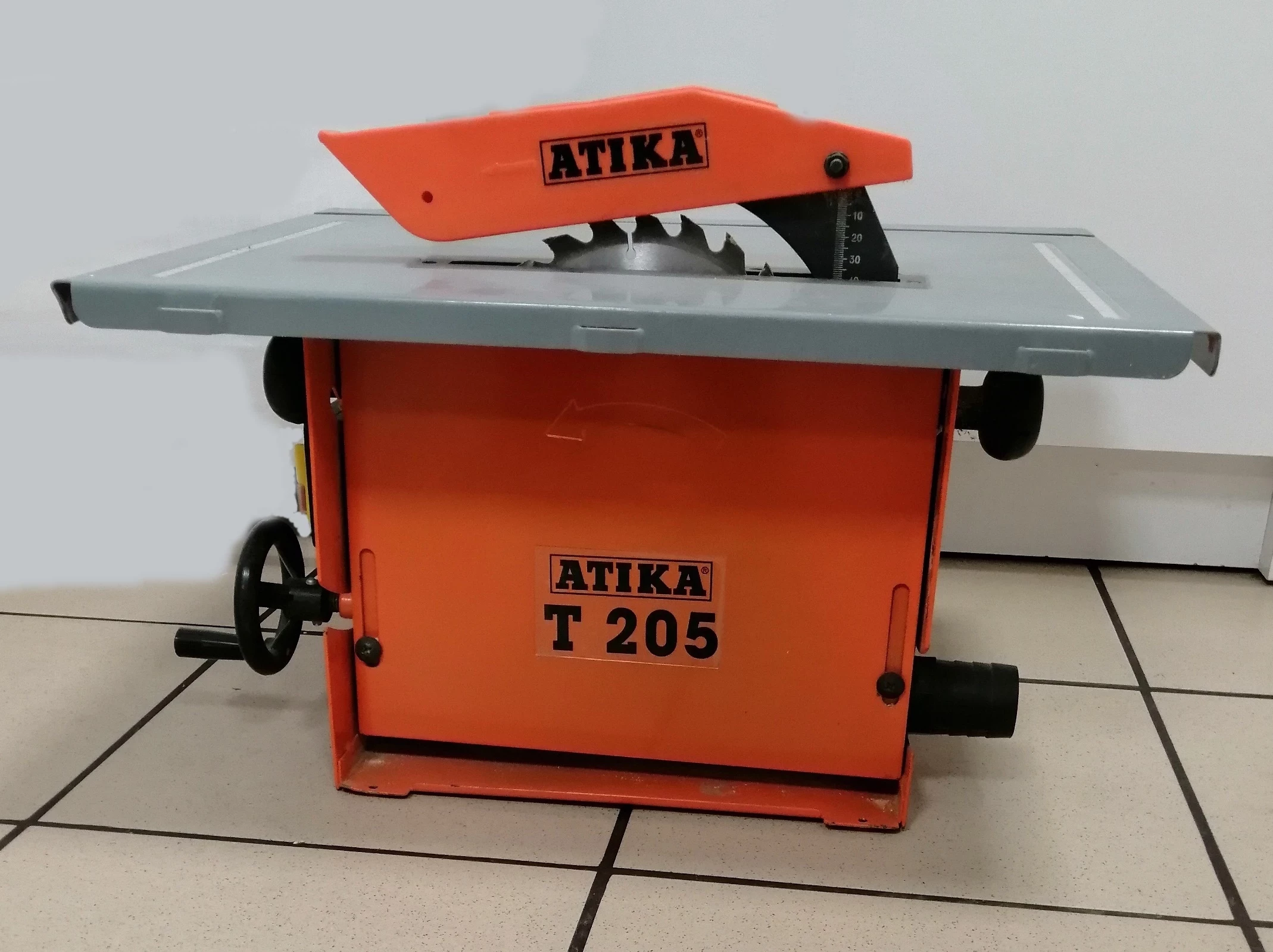 pila-stolowa-atika-t205-laska-18-zdunska-wola