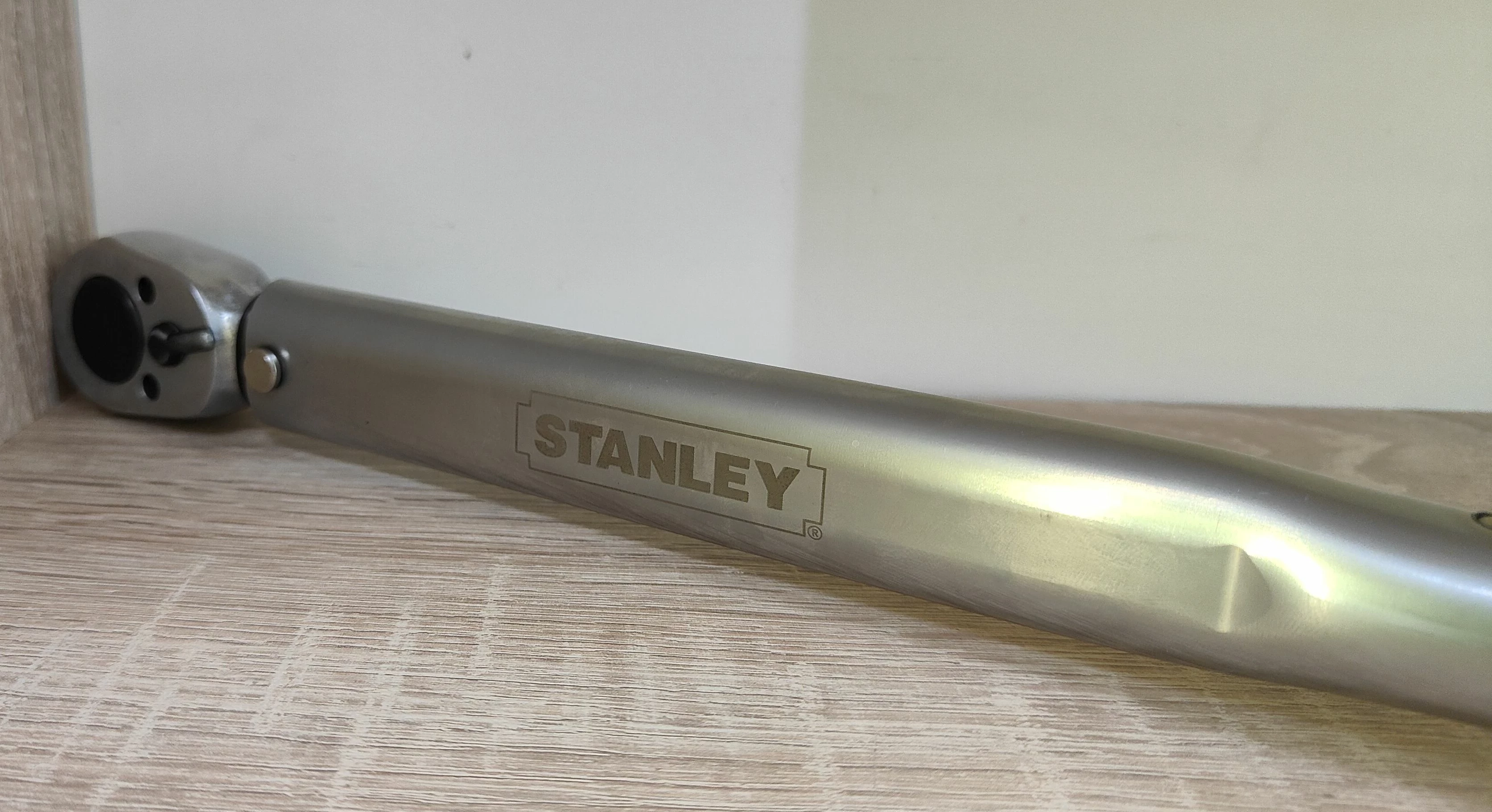 klucz-dynamometryczny-stanley-12-625mm-rodzaj-klucza-dynamometryczny