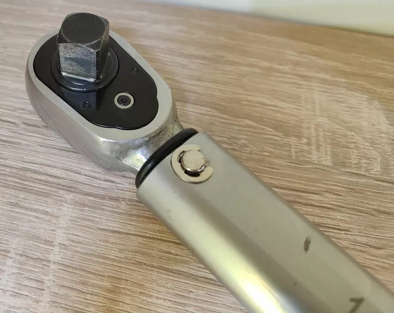 klucz-dynamometryczny-stanley-12-625mm-rodzaj-klucza-dynamometryczny