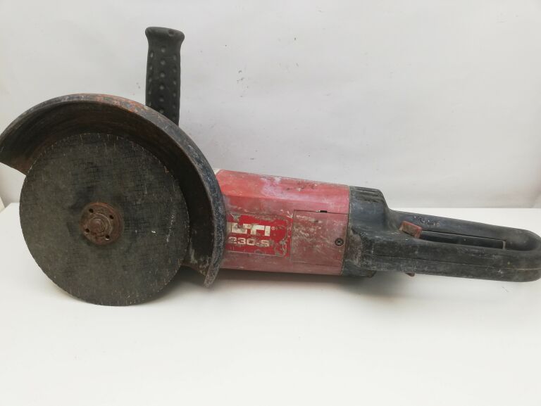 szlifierka-katowa-hilti-230-s-dluga-5-koscierzyna