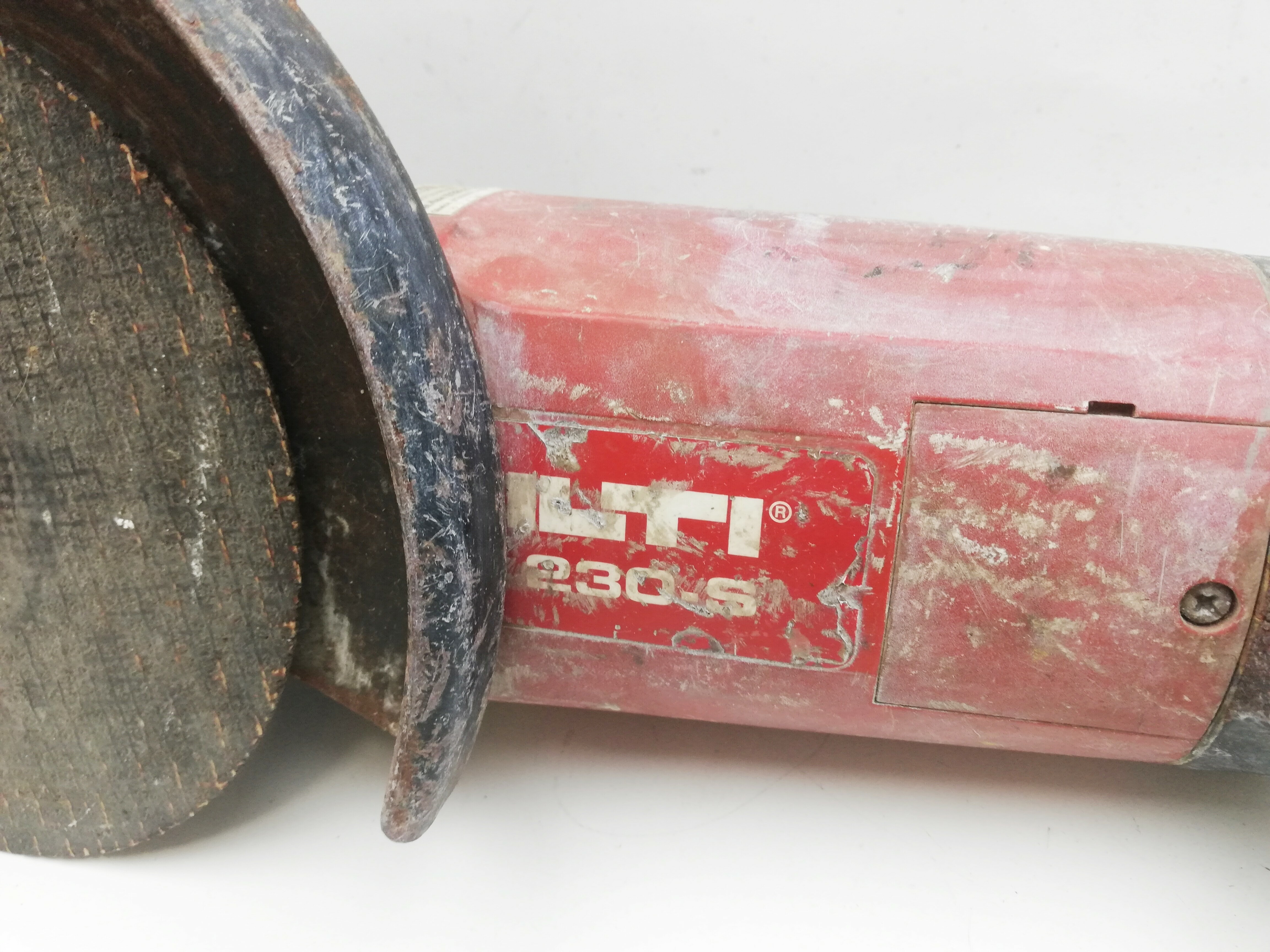 szlifierka-katowa-hilti-230-s-marka-hilti