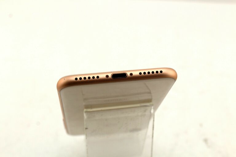 BOGATY SMARTFON APPLE IPHONE 8 64GB ZŁOTY BAT 100
