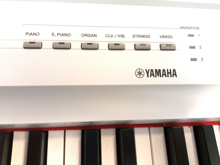 PIANINO CYFROWE YAMAHA P-125 WH