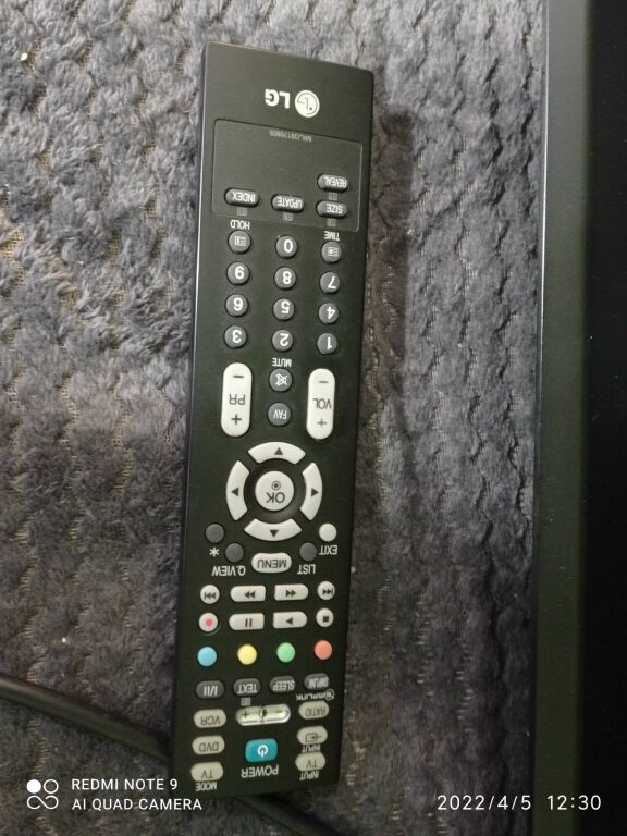 TELEWIZOR LG 26LC51 +PILOT