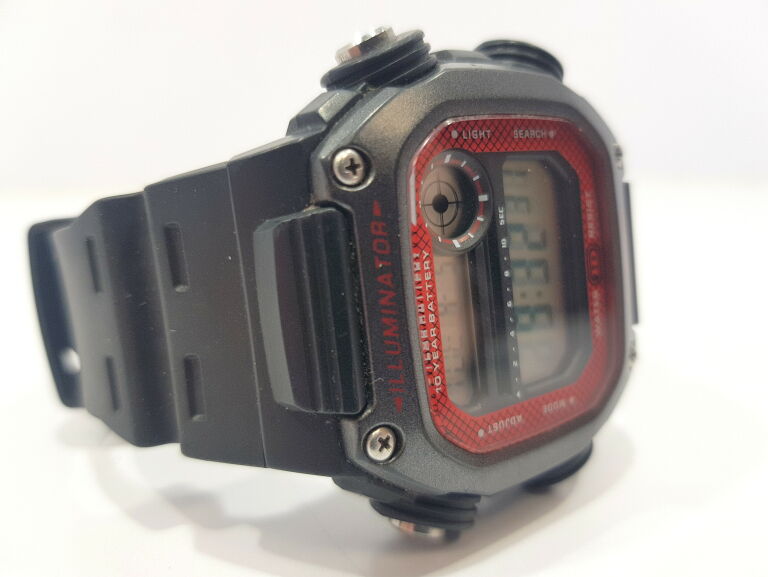 ZEGAREK CASIO ILLUMINATOR 200M