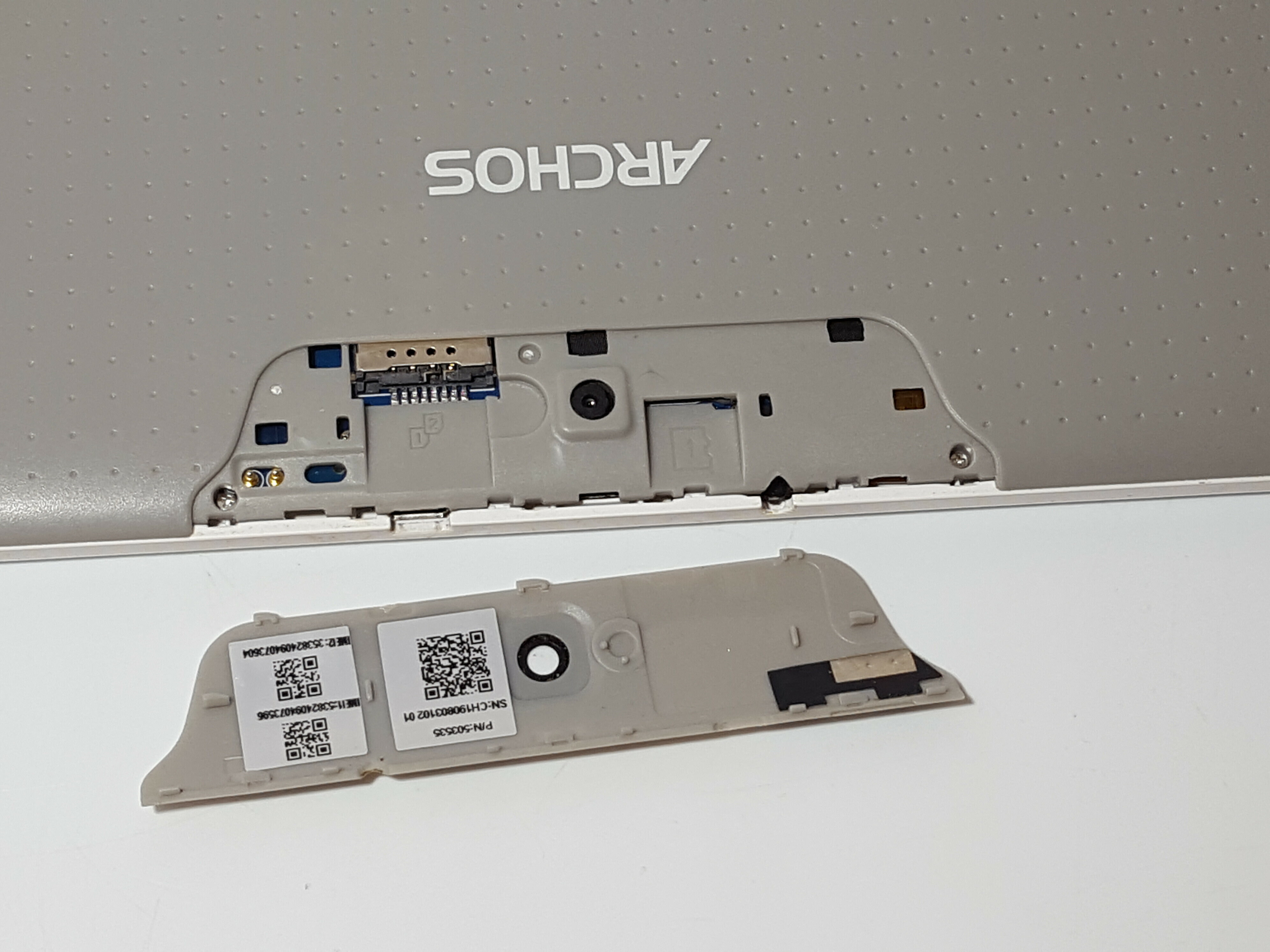 tablet-archos-access-101-3g-system-operacyjny-android