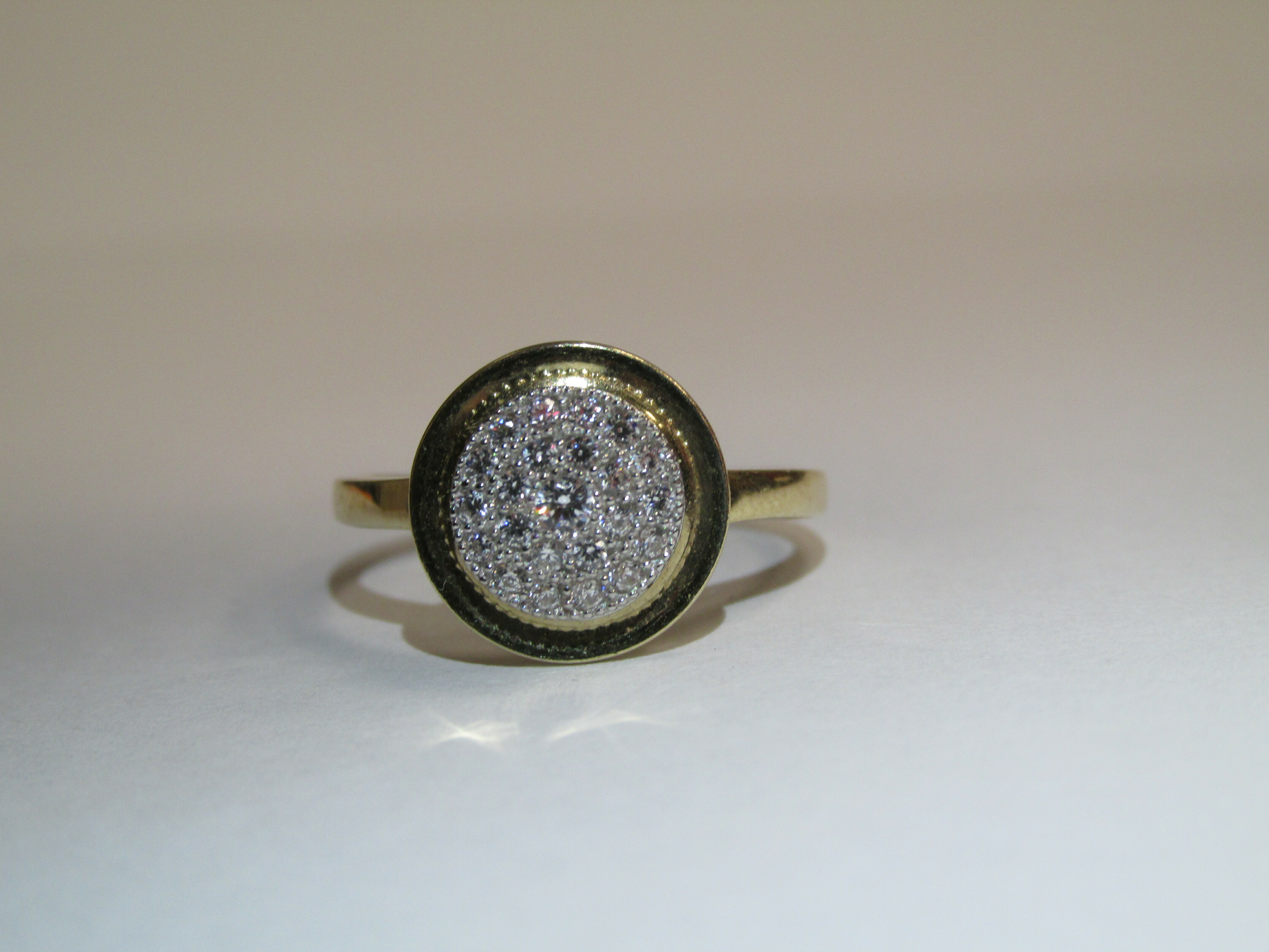 nietuzinkowy-zloty-pierscionek-233g-rozm14-14k-stan-uzywany