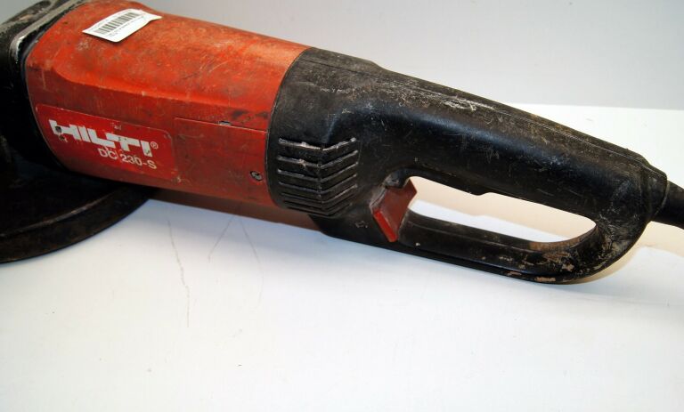 DUŻA SZLIFIERKA HILTI DC 230-S