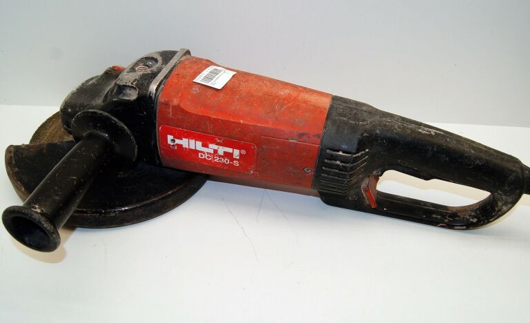 DUŻA SZLIFIERKA HILTI DC 230-S