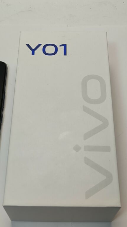 TELEFON VIVO YO1