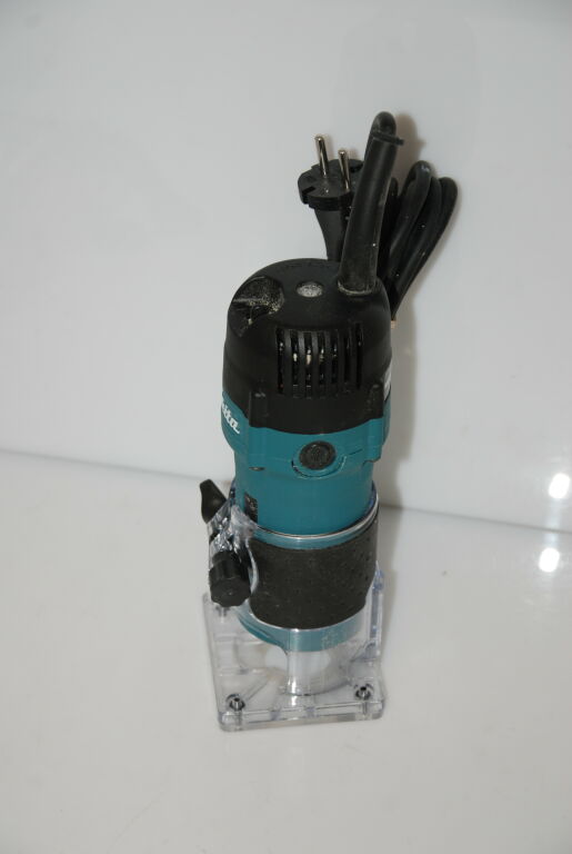 FREZARKA MAKITA 3711 -SUPER STAN-