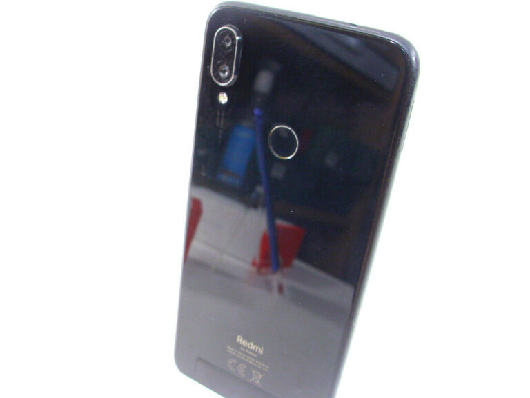 SMARTFON XIAOMI REDMI NOTE 7 4 GB / 64 GB