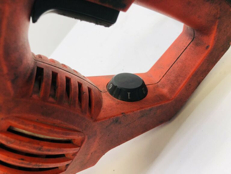 pila-szablasta-yato-yt-82280-marka-yato