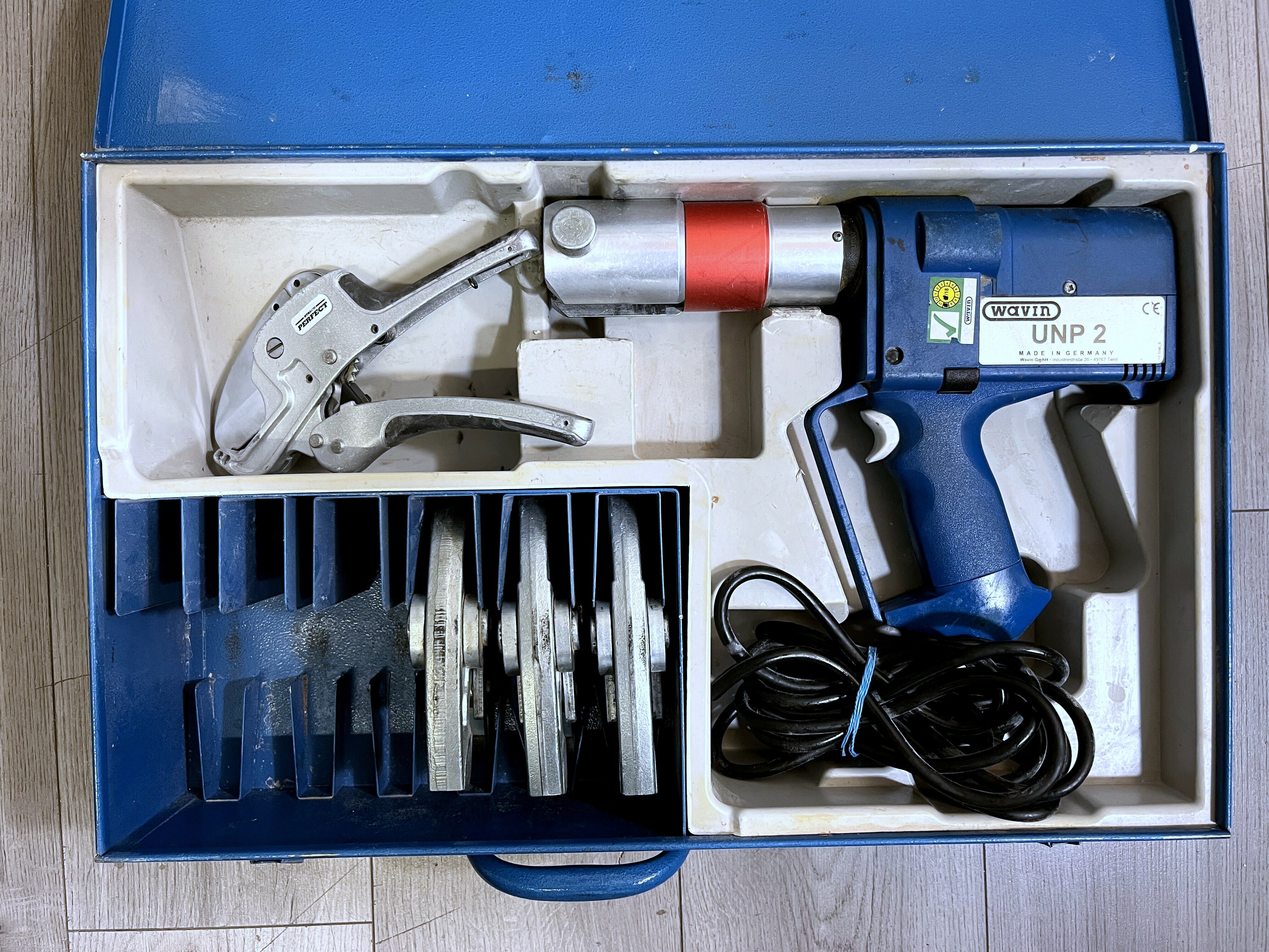 zaciskarka-wavin-unp2-stan-uzywany