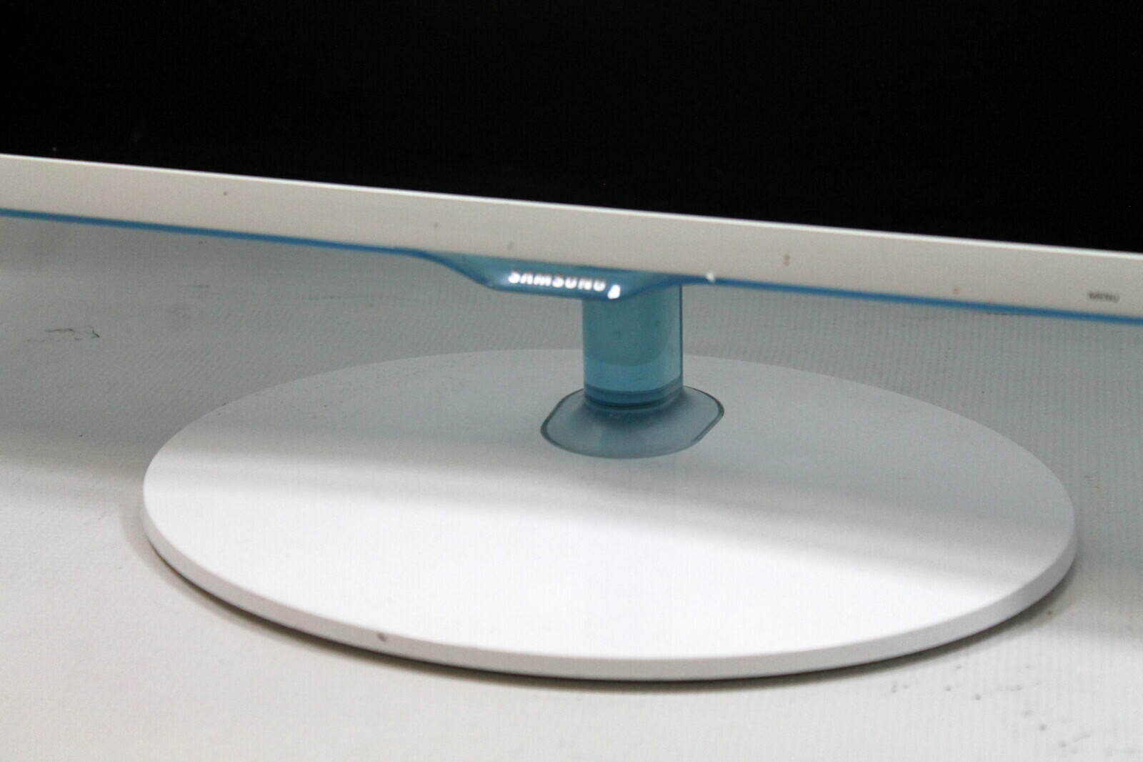 monitor-samsung-s24d391hl-stan-uzywany