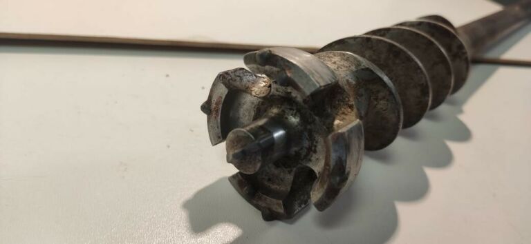 WIERTŁO PRZEBICIOWE SDS-MAX BOSCH 55/850/1000MM