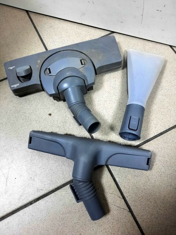 ODKURZACZ ZELMER AQUAWELT 1600W
