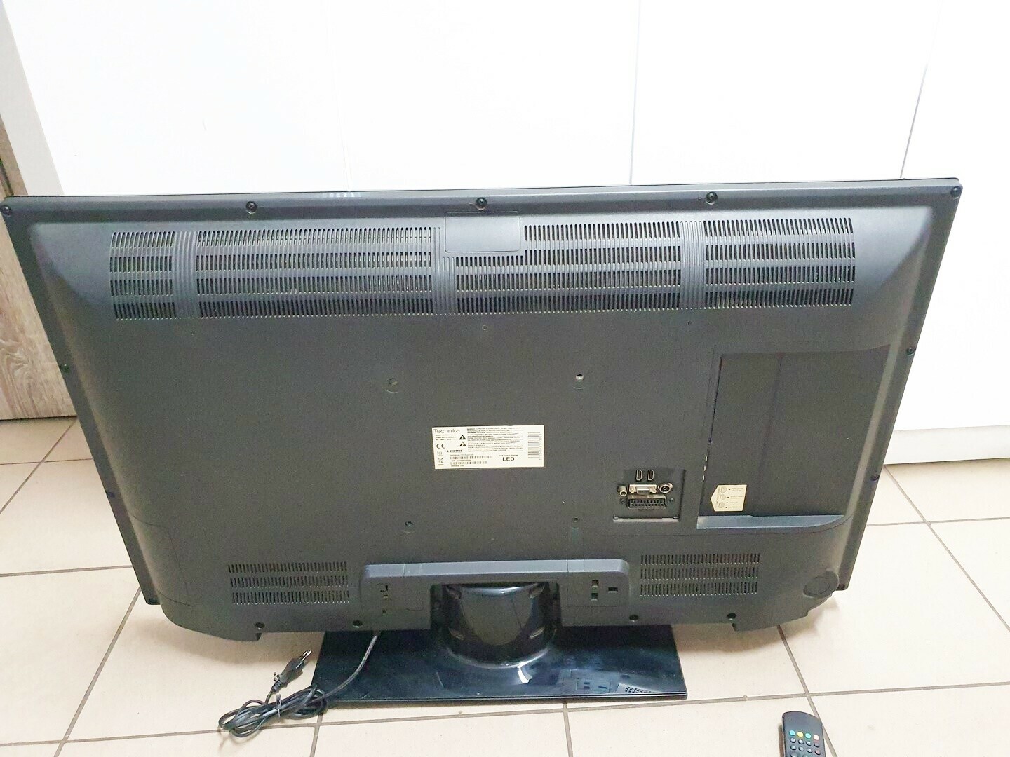 telewizor-technika-42-278b-wada-stan-11323-238062