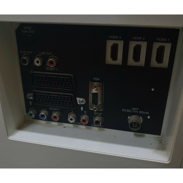TELEWIZOR TELEFUNKEN T46RC8829FHD 46"SPRAWNY