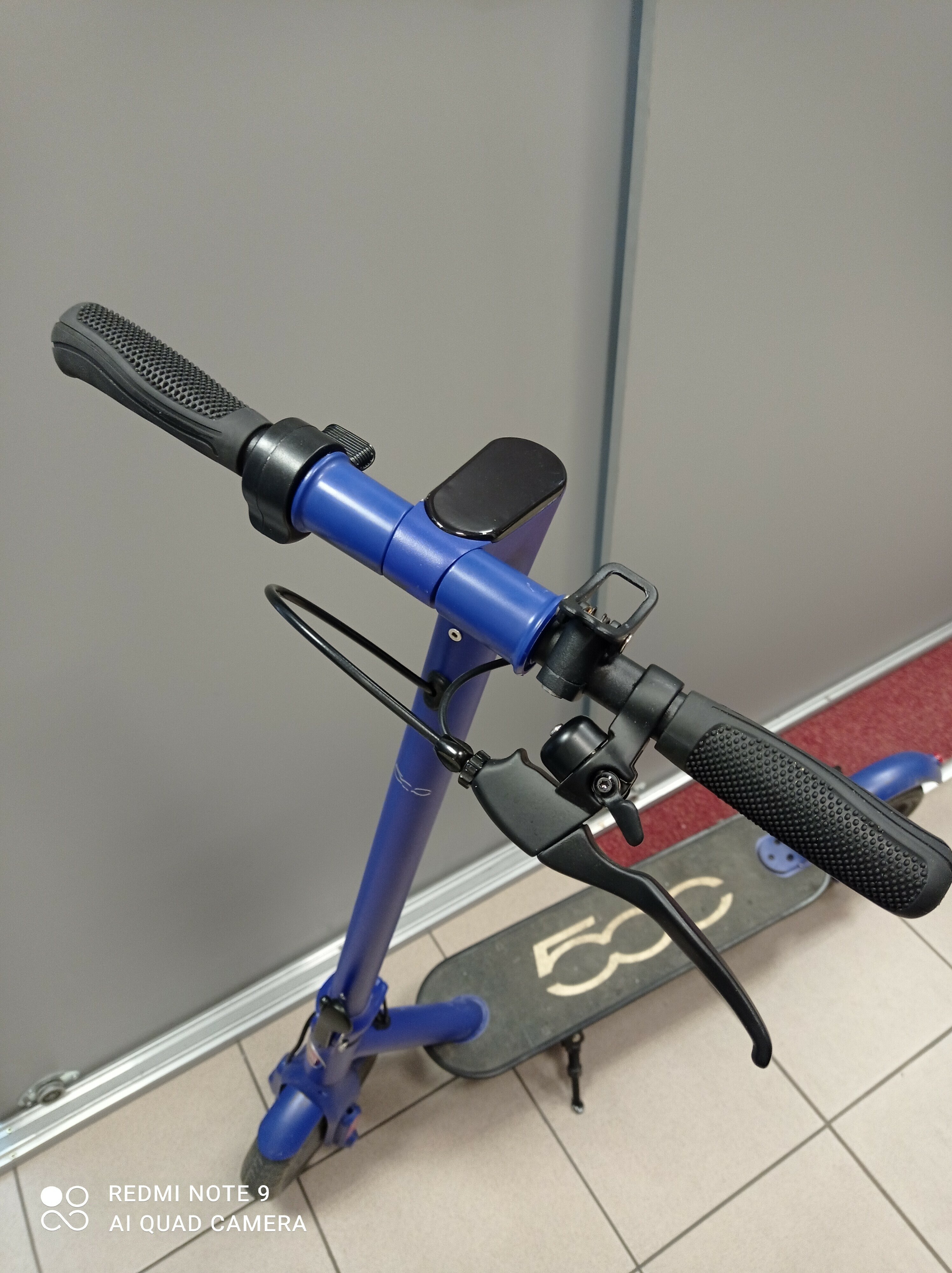 elektryczna-hulajnoga-fiat-500-f500-f85-marka-fiat