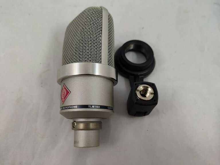 MIKROFON POJEMNOŚCIOWY NEUMANN TLM 102/UCHWYT
