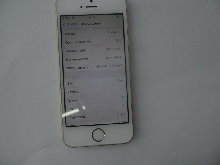 APPLE IPHONE SE MODEL: A1723 16GB