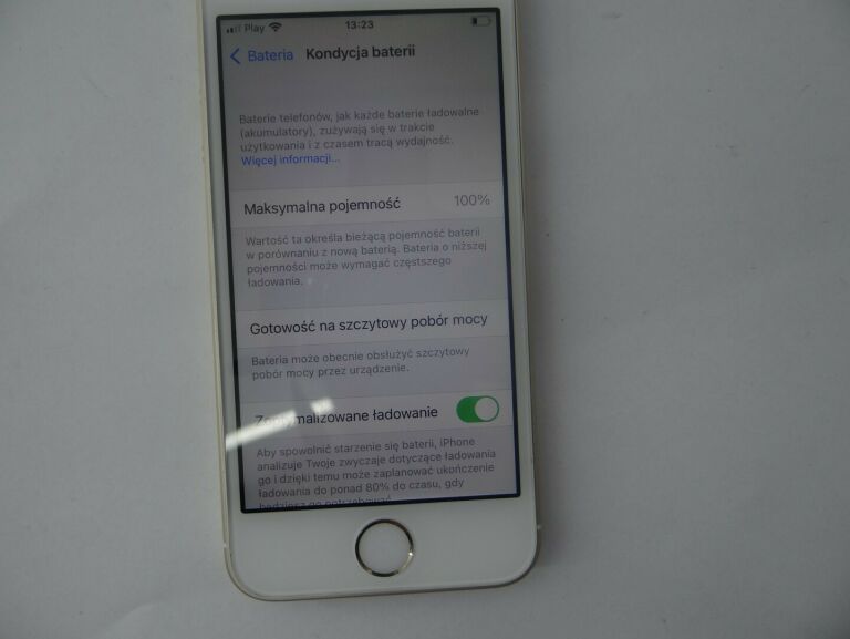 APPLE IPHONE SE MODEL: A1723 16GB