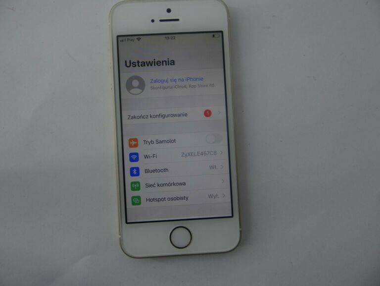 APPLE IPHONE SE MODEL: A1723 16GB
